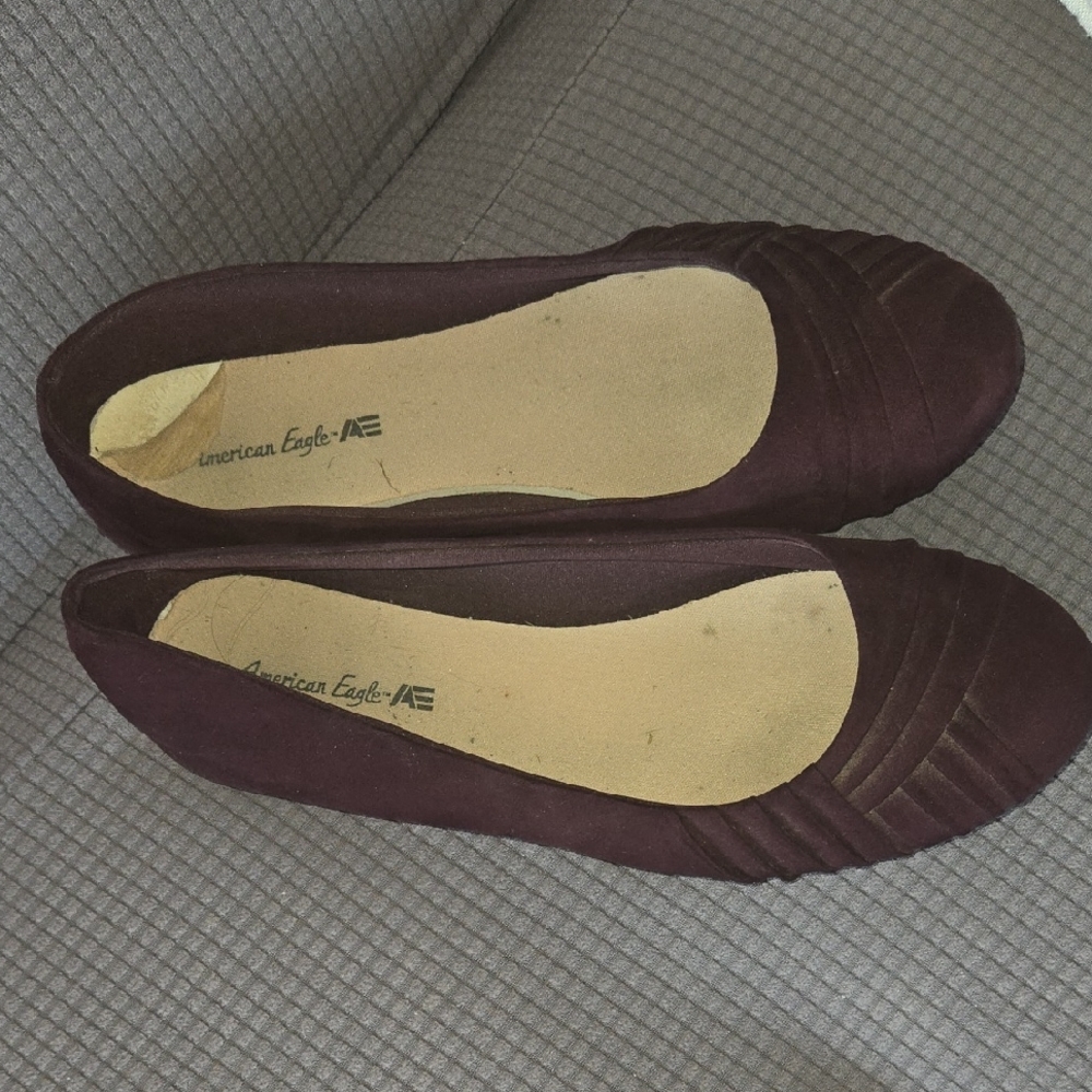 American Eagle Women's Deep Burgundy Loafers ,size 11